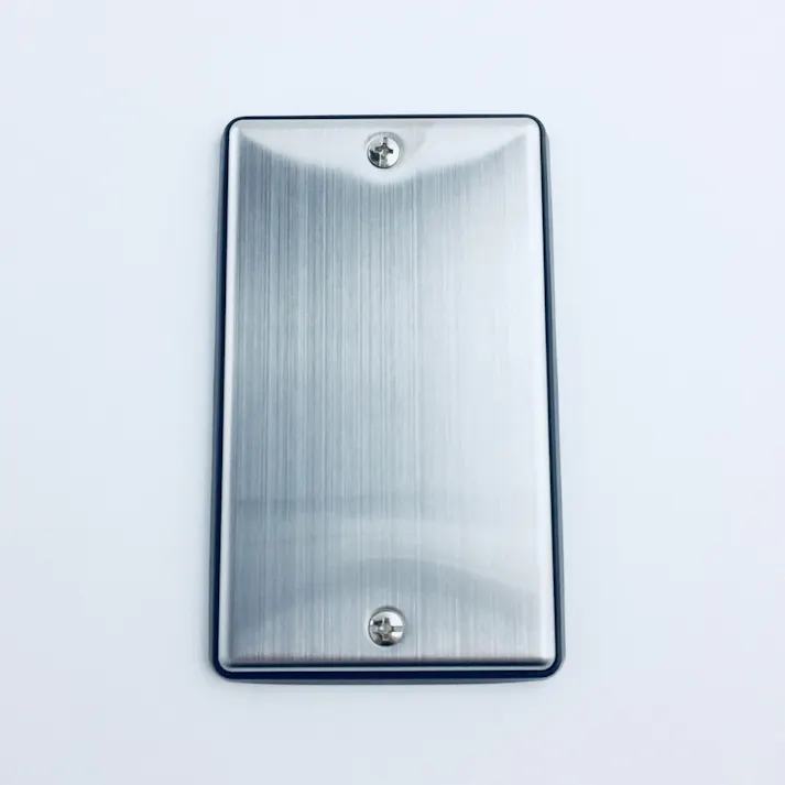 パナソニック フルカラー ステンレス防雨カバープレート 取付枠付 WN7641K