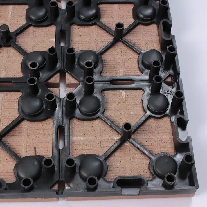 カインズ ジョイントタイル ブラウン 9枚貼り