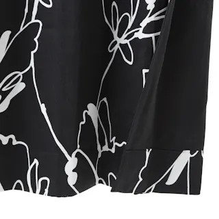 遮光性カーテン フィオーレ ブラック 150×230cm 2枚組