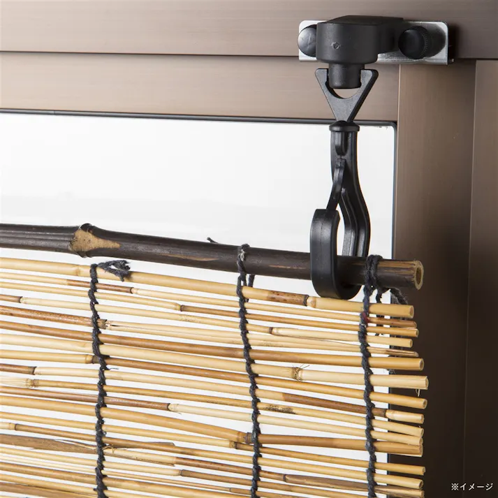 外れにくいフック ネジ留め 2個入 タープ用フック サンシェード用フック サッシ枠差し込み フック構造 耐荷重2kg 日除け