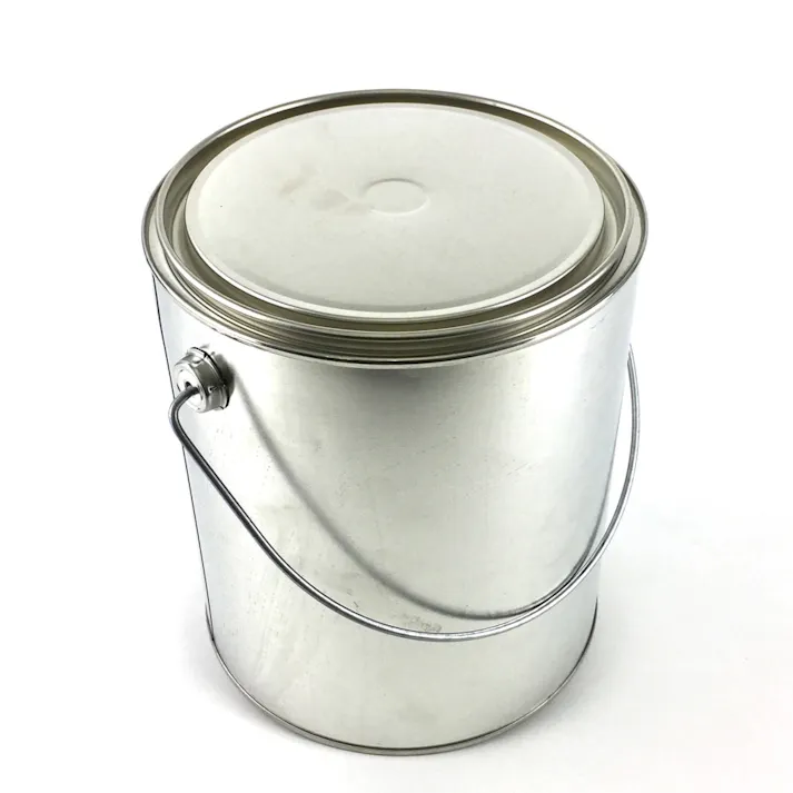 カインズ ふた付きペール缶 3L