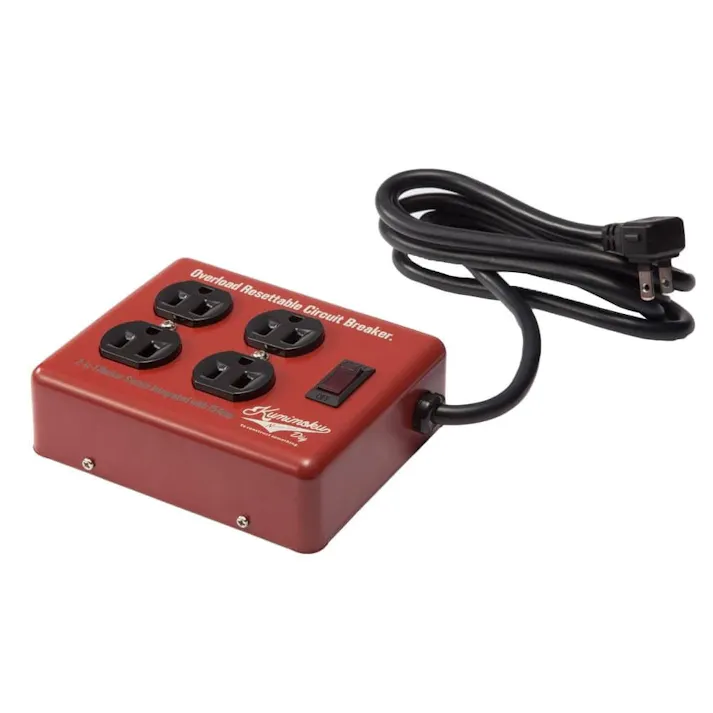 カインズ Kumimoku スチールACタップ 4個口 レッド