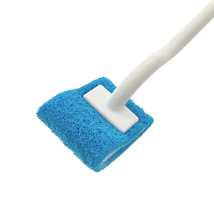 フチ裏が洗いやすいトイレクリーナー不織布タイプ