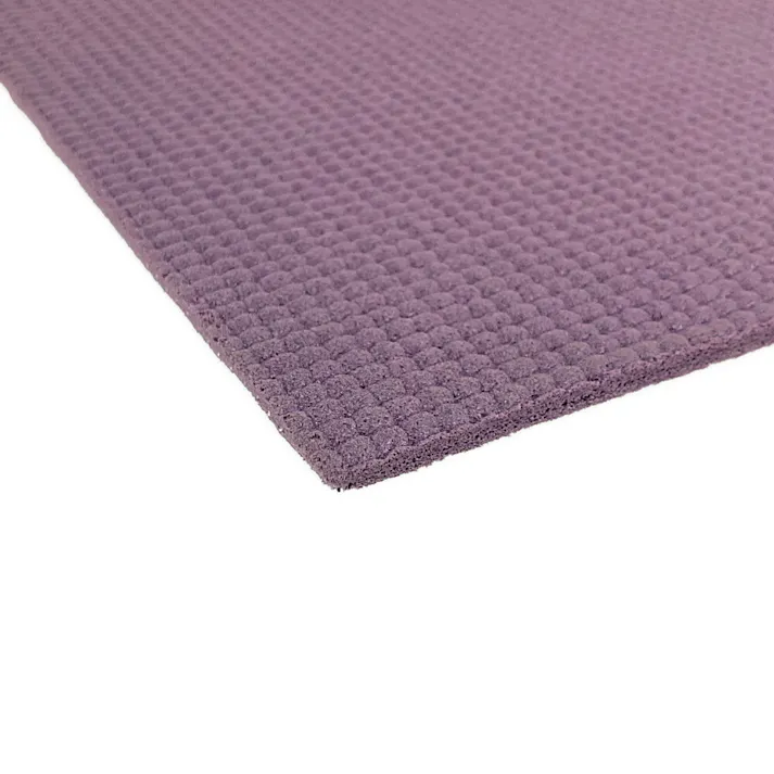 カインズ コンパクトに収納できるヨガマット 4mm