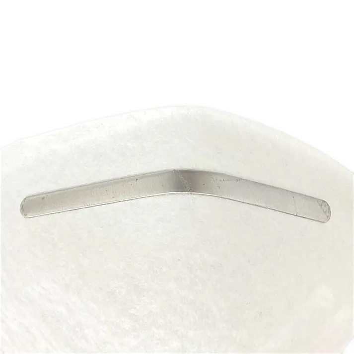 カインズ 使い捨てマスク カップ型 お徳用50枚入り