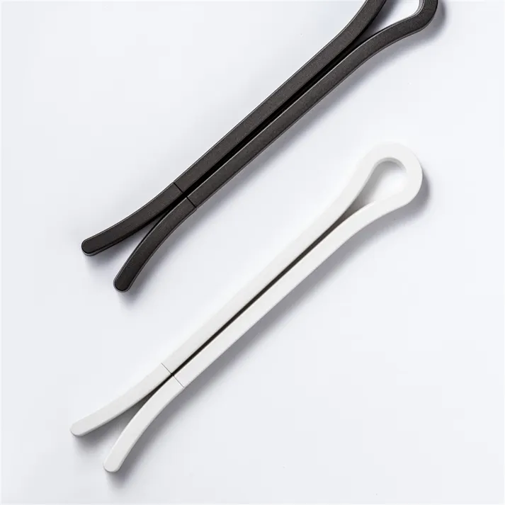 伸縮式ブーツクリップ ブラック