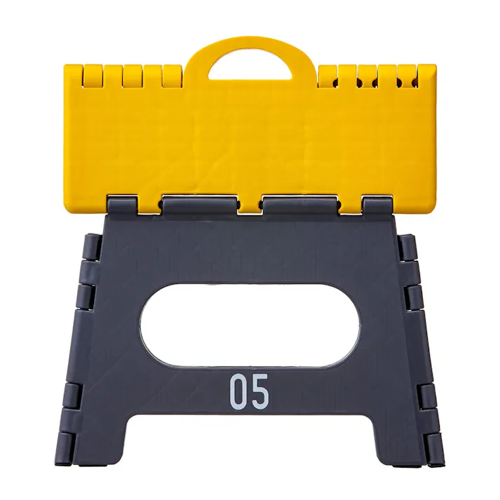 持ち運びしやすい折りたたみ踏み台 グレー