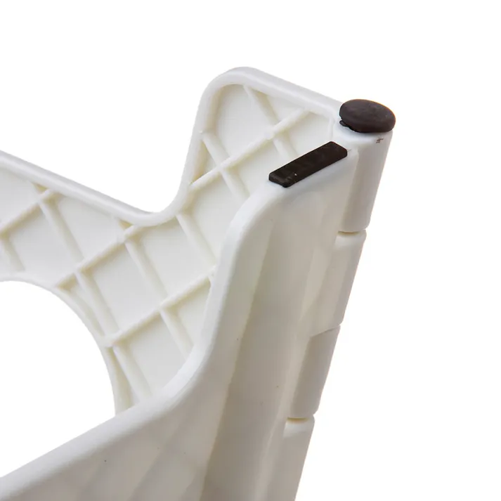 持ち運びしやすい折りたたみ踏み台 ハイタイプ ホワイト