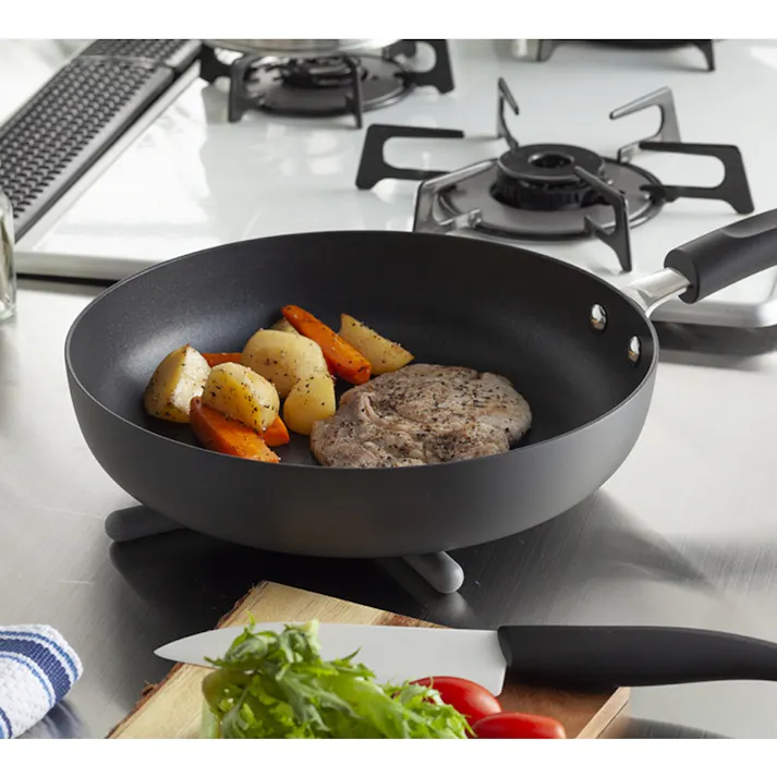 ガス火専用 焦げ付きにくいフライパン 26cm