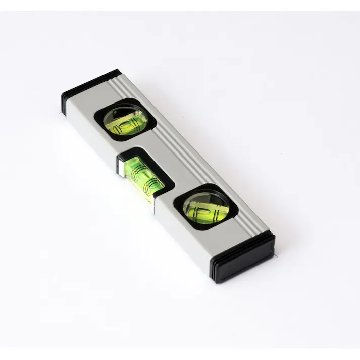 カインズ マグネット付き アルミ水平器 200mm