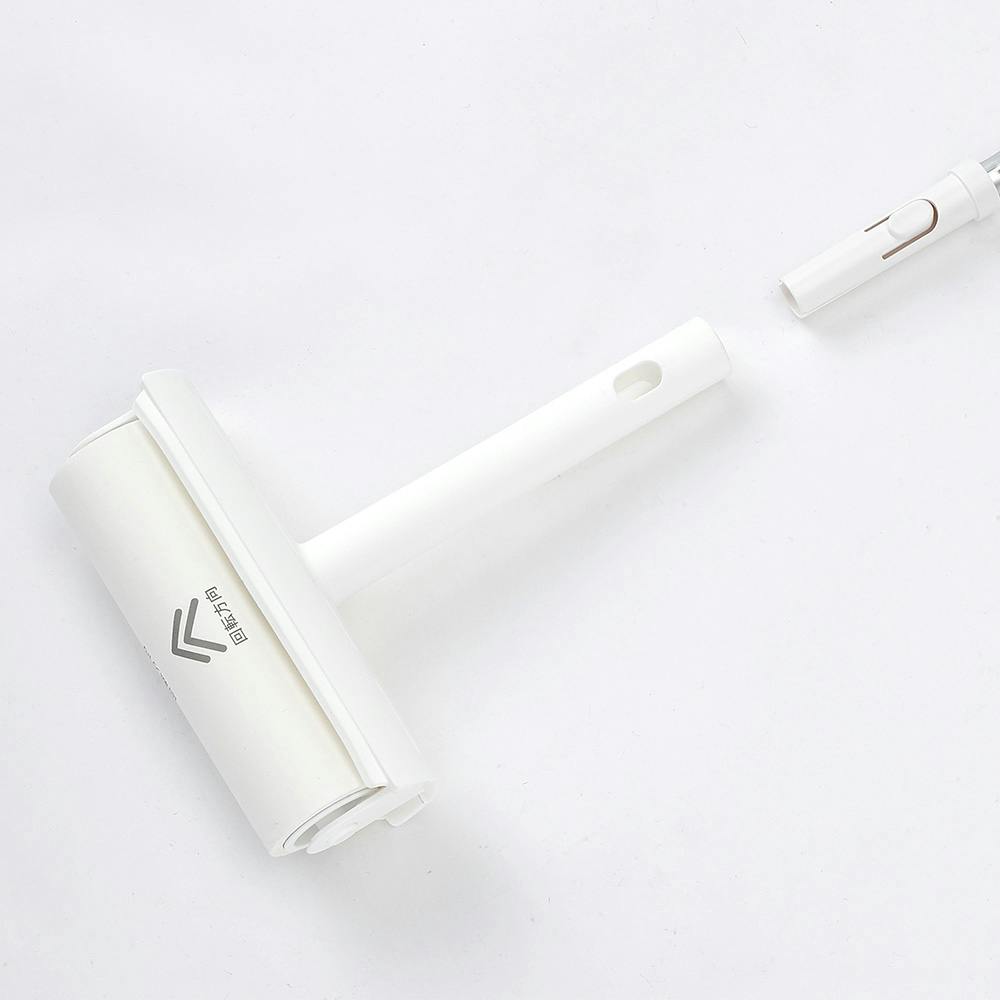 テープが切りやすい伸縮式カーペットクリーナー ホワイト | 室内