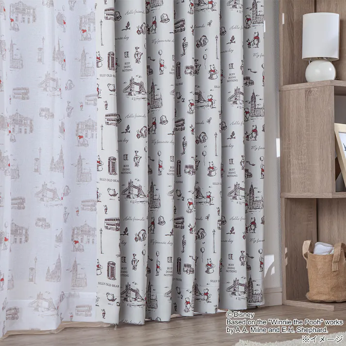 ディズニー カーテン くまのプーさん ロンドン 100×178cm 2枚組 洗濯OK 形状記憶 遮光99.99% タッセル付き【別送品】