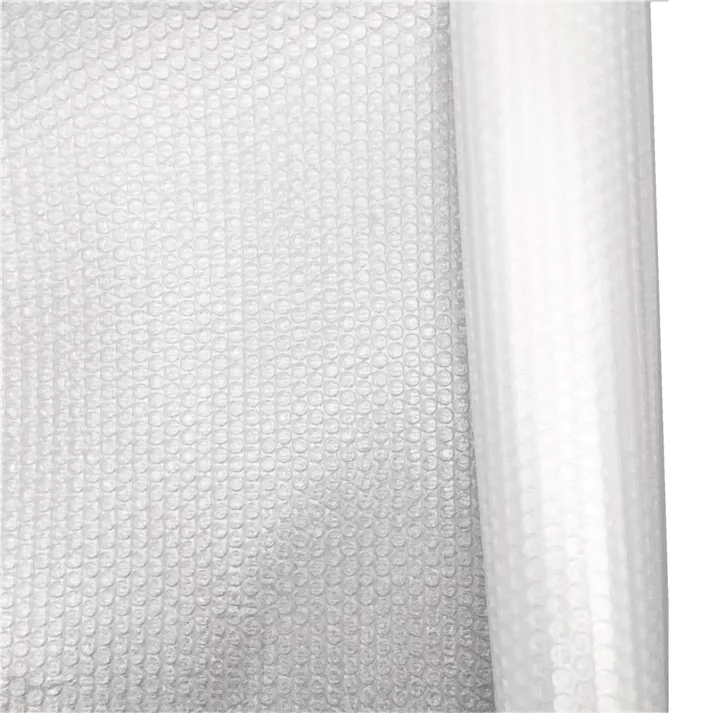 カインズ 窓ガラス用水貼り断熱シート 幅90cm 長さ180cm