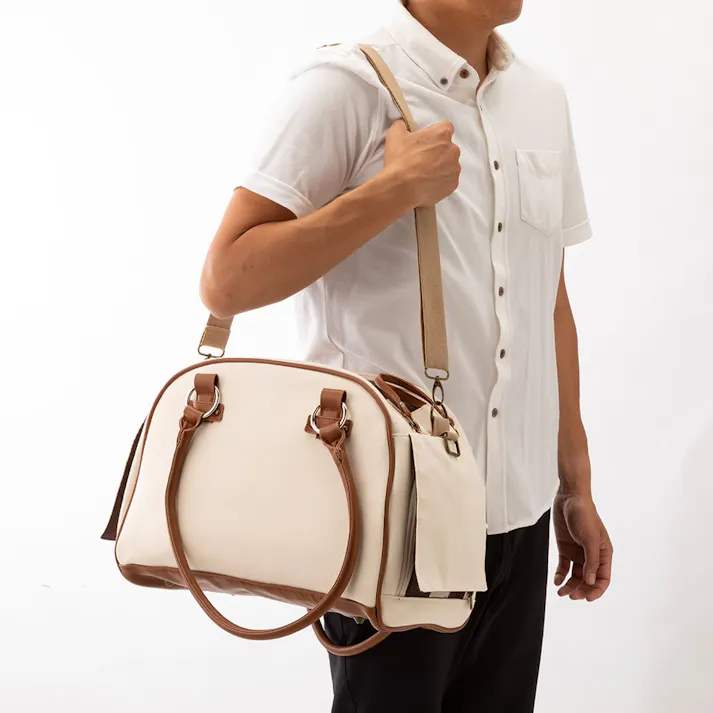 ハンドキャリーバッグ アイボリー