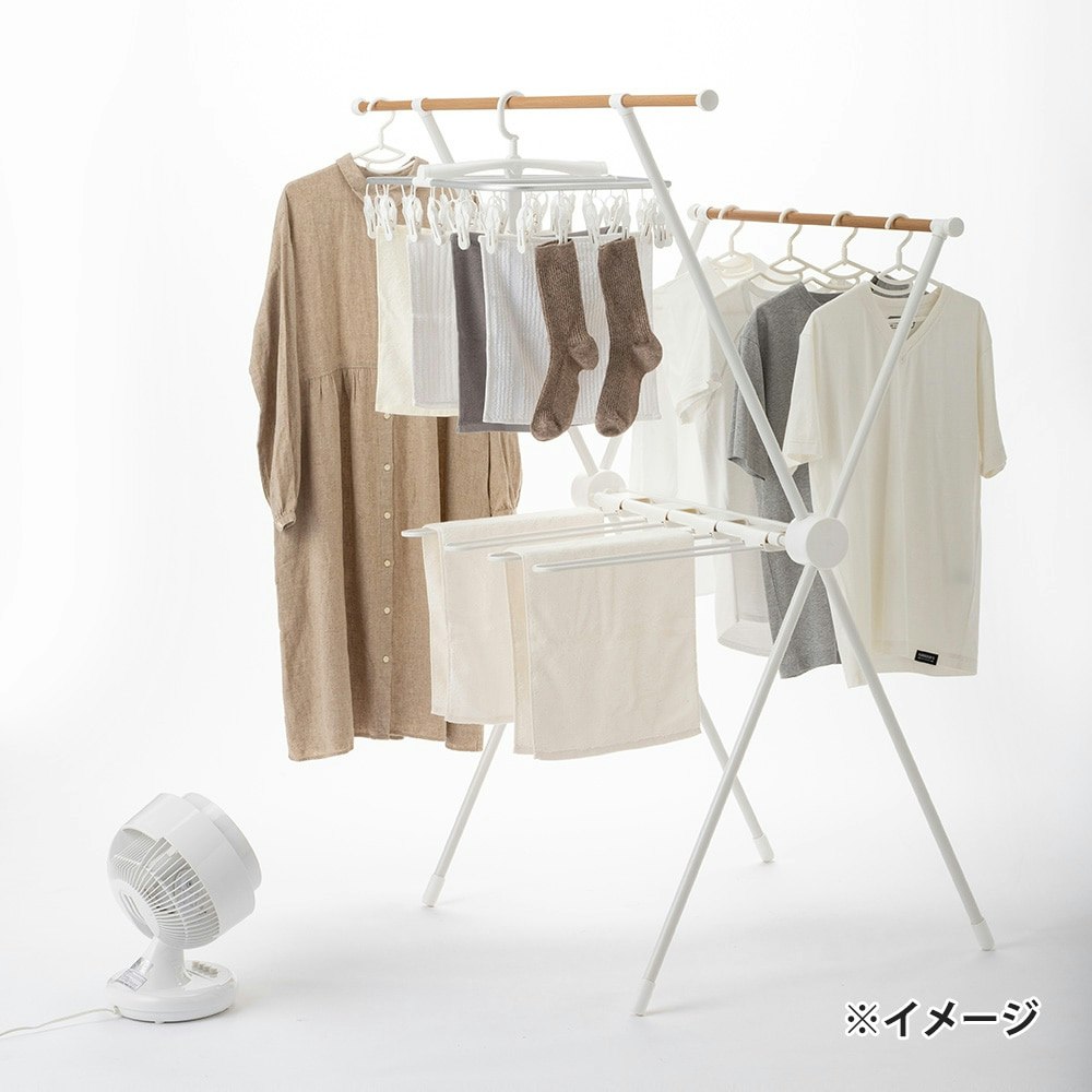 期間限定個別送料無料】乾きやすい木目調室内物干し X型 ホワイト 室内物干し・物干しラック ホームセンター通販【カインズ】