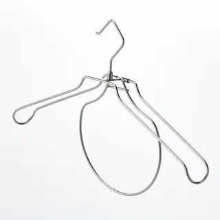 フード付き衣類が乾きやすいステンレスハンガー