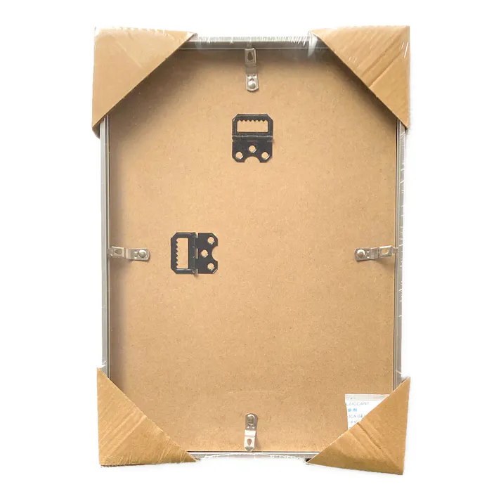 軽くて割れにくい賞状額 アルミ枠 A4