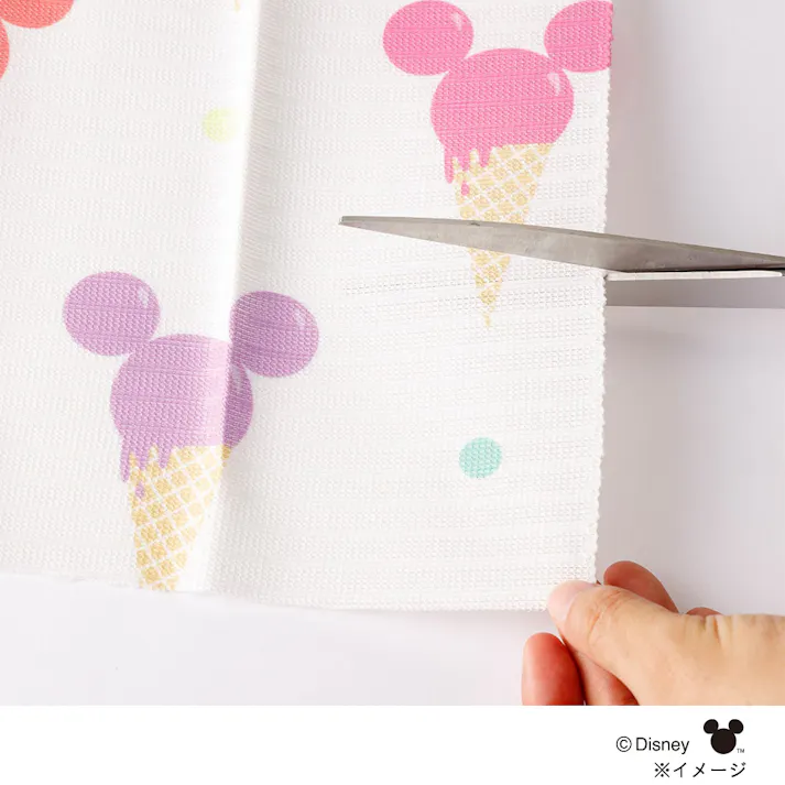 ディズニー 幅も高さも調整できる間仕切りカーテン ミッキーマウス/アイス 100×180cm 洗濯OK