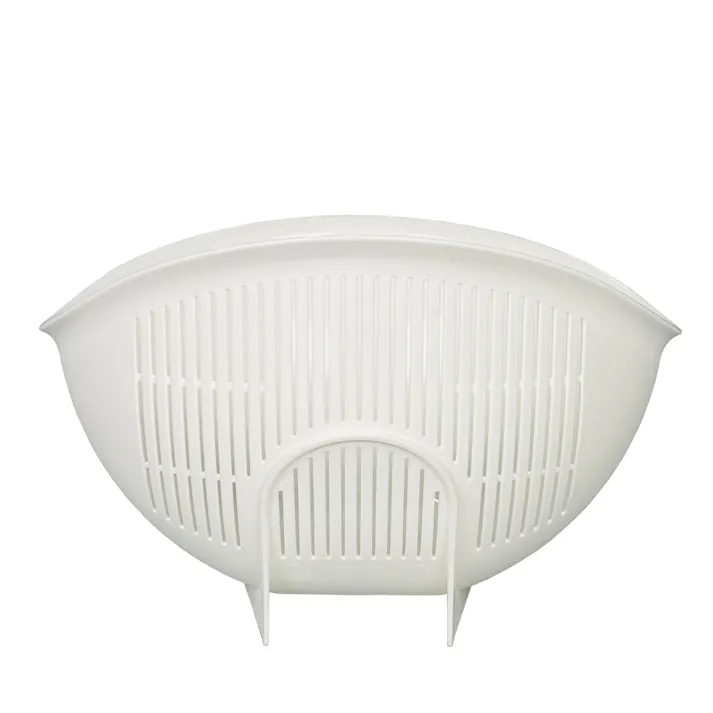 水切りしやすいザル