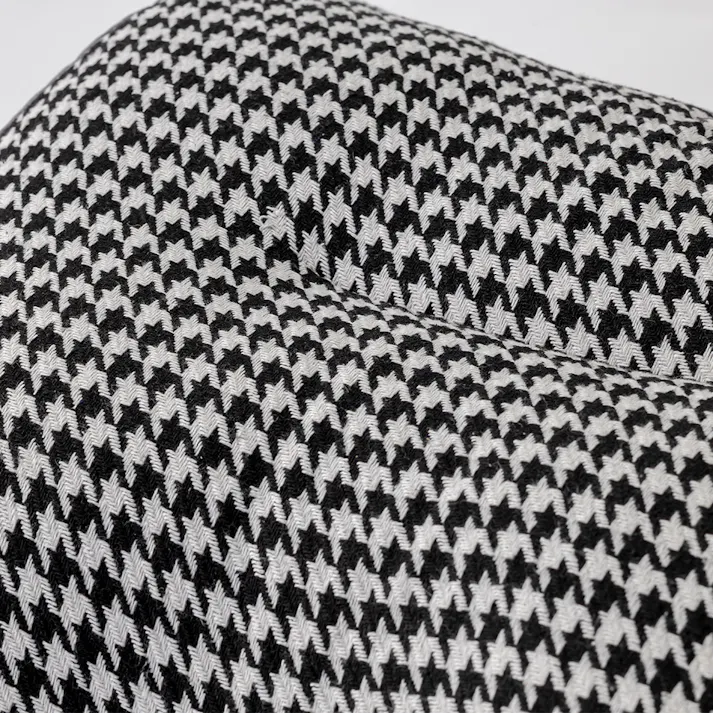 リラックスサンカククッション アングル