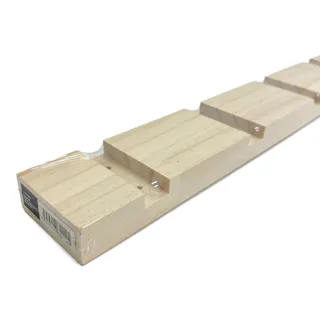 カインズ パイン支柱18ミリ用 1800×60×24mm