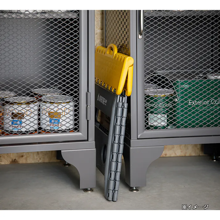 持ち運びしやすい折りたたみ踏み台 ワイド グレー