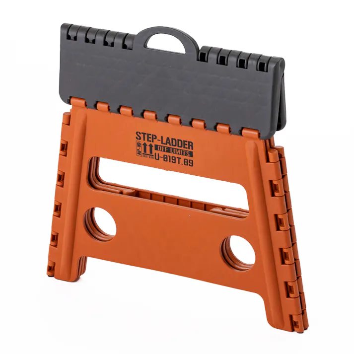 持ち運びしやすい折りたたみ踏み台 ワイド オレンジ