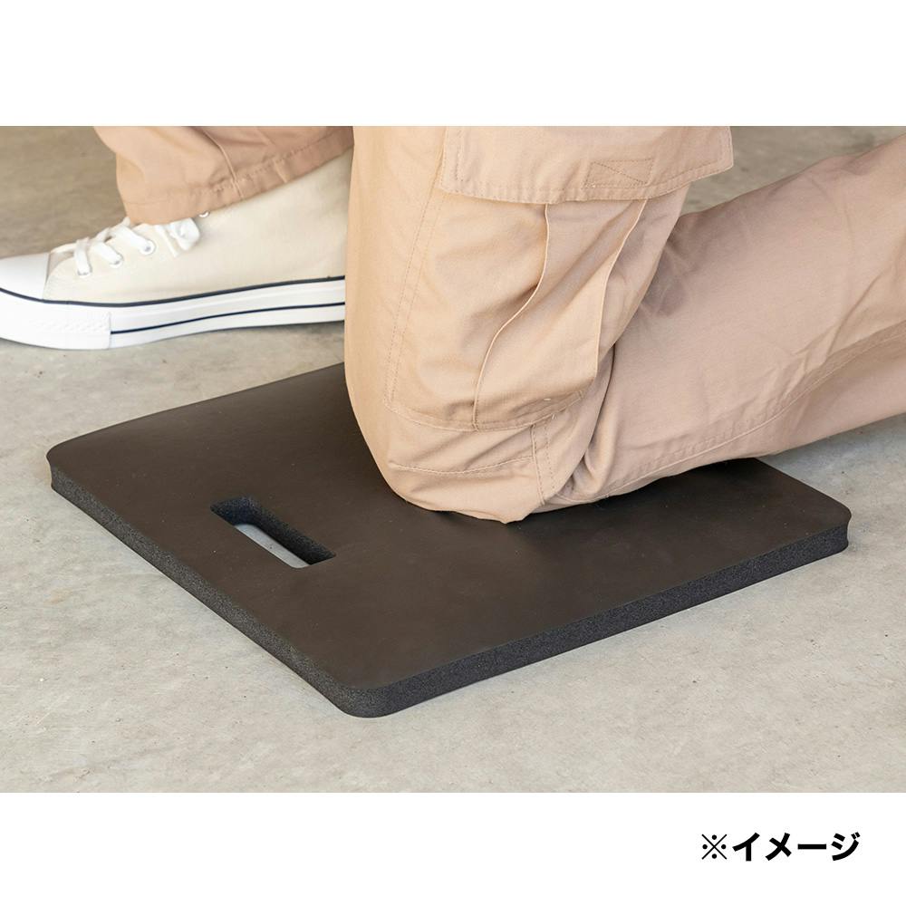 カインズ 作業用クッションマット 黒 34×34 | 作業工具・作業用品