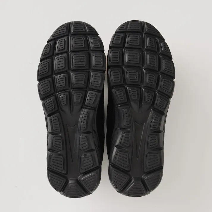 かかとを踏んで履けるモックシューズ 24~25cm ブラック