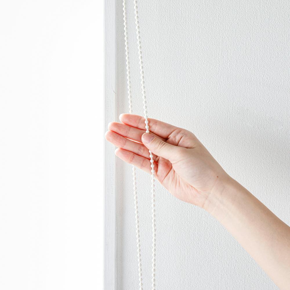 淡い色の遮光チェーン式ロールスクリーン ターコイズブルー 180×220cm