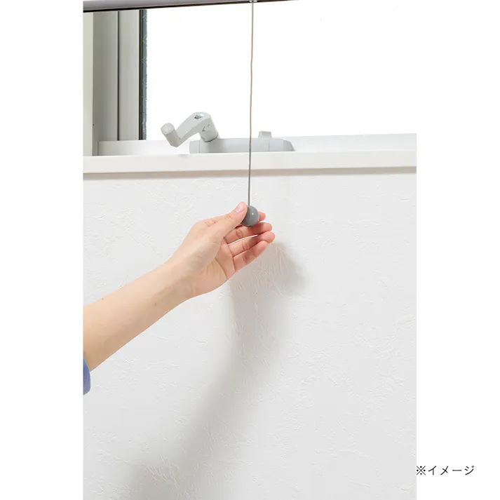 淡い色の遮光プルコード式ロールスクリーン ライトグレー 60×180cm