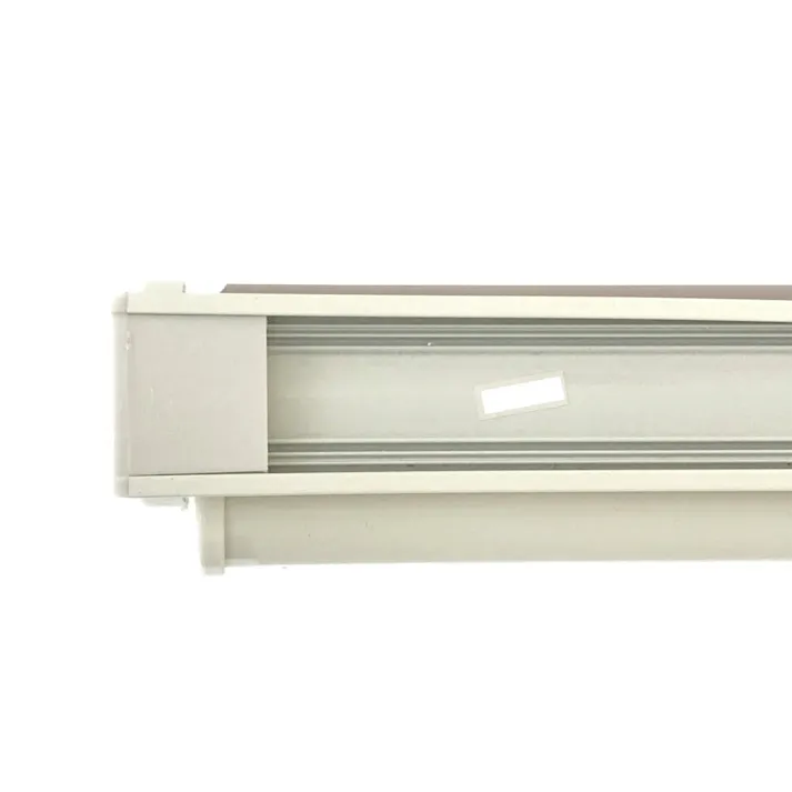 淡い色の遮光チェーン式ロールスクリーン ベージュ 180×220cm