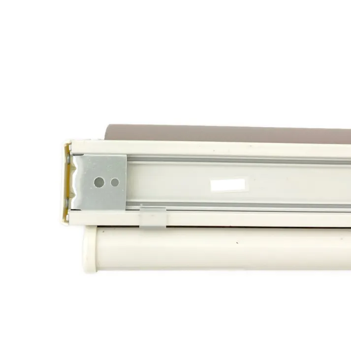 淡い色の遮光プルコード式ロールスクリーン 60×180cm ベージュ