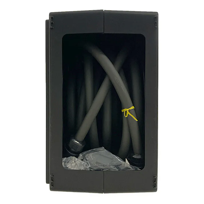 カインズ 場所を取らないフルカバーホース付きリール 長さ15m 外径20mmまで 内径12mm~15mm コンパクト 適合蛇口3種類 ノズルパターン4種類