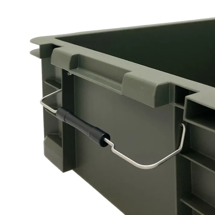 カインズ PRO 耐候材 蓋付コンテナ 22 グリーン 幅37.9cm 奥行54.5cm 高さ20.3cm