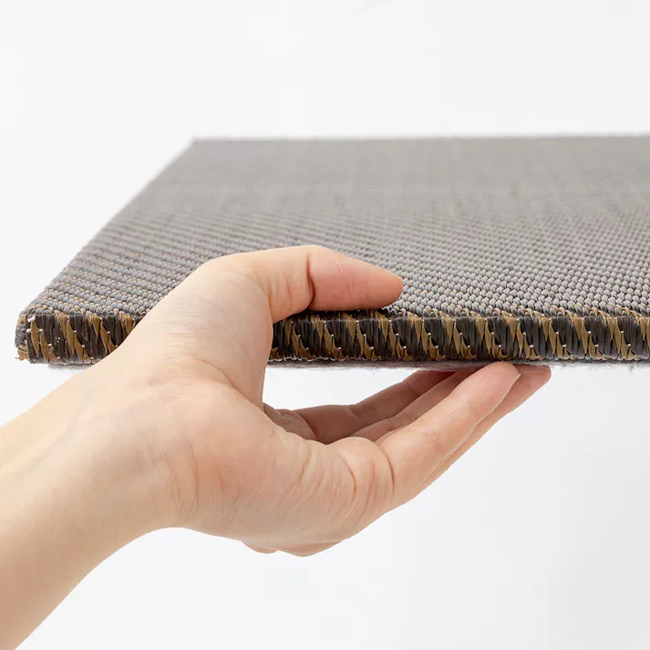 水や汚れ拭き取りやすいシステム畳 プレーンブラウン 82×82cm