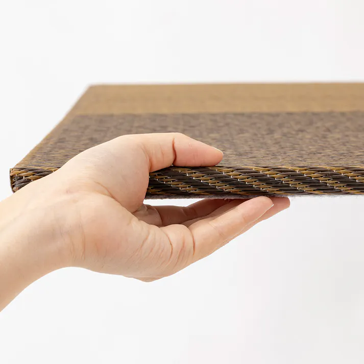 水や汚れ拭き取りやすいシステム畳 チェックブラウン 82×82cm