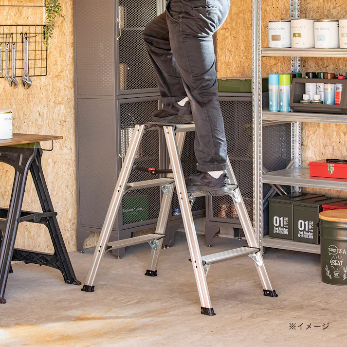 カインズ 大型天板踏み台 3段 CFF-07