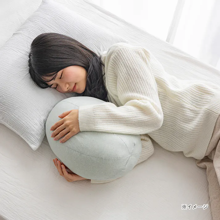 抱きクッション ミニたまご型 ミントグリーン