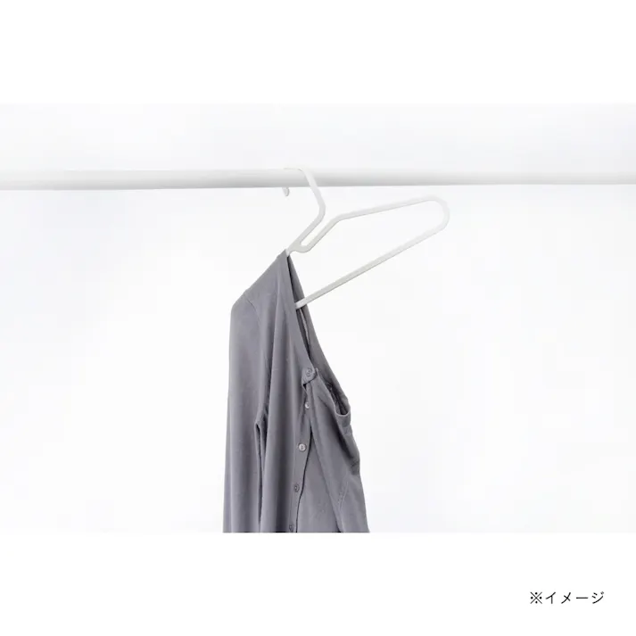 襟元が伸びにくく衣類がすべりにくいランドリーハンガー 3本組 ホワイト