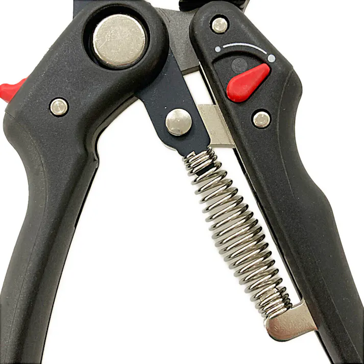 カインズ アシスト機能付き剪定鋏 195mm