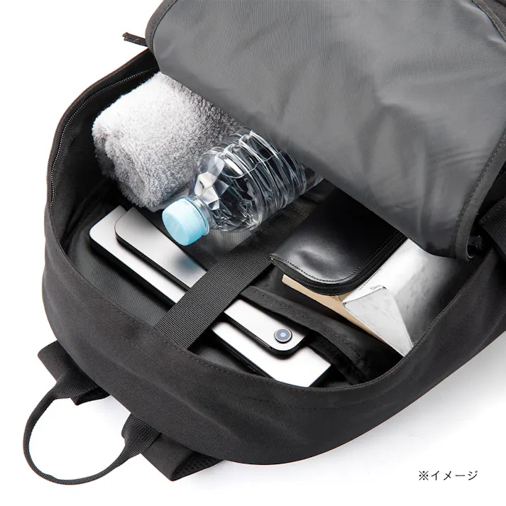 TRADDY サイドベルトリュック