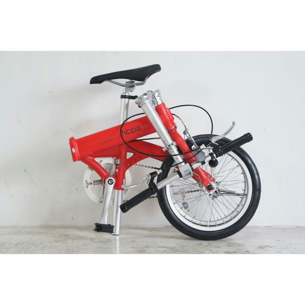 パンクしない自転車⭐︎折りたたみ式 Amazon | パンクしない 24型 24インチ 6段変速付 折り畳み