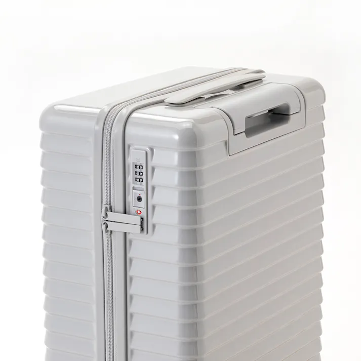 TRADDY すぅーと転がるキャスター付きキャリー 30L クールグレー