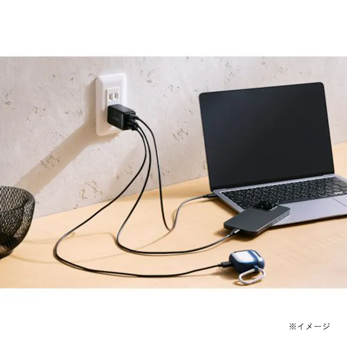 エレコム USB Power Delivery 67W AC充電器(C×2+A×1) ブラック SE-AC10367BK
