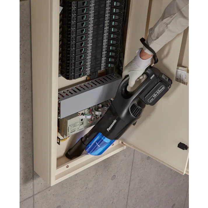 【CAINZ-DASH】パナソニックエレクトリックワークス社 充電サイクロン式クリーナーDual本体のみ EZ37A5X-W【別送品】