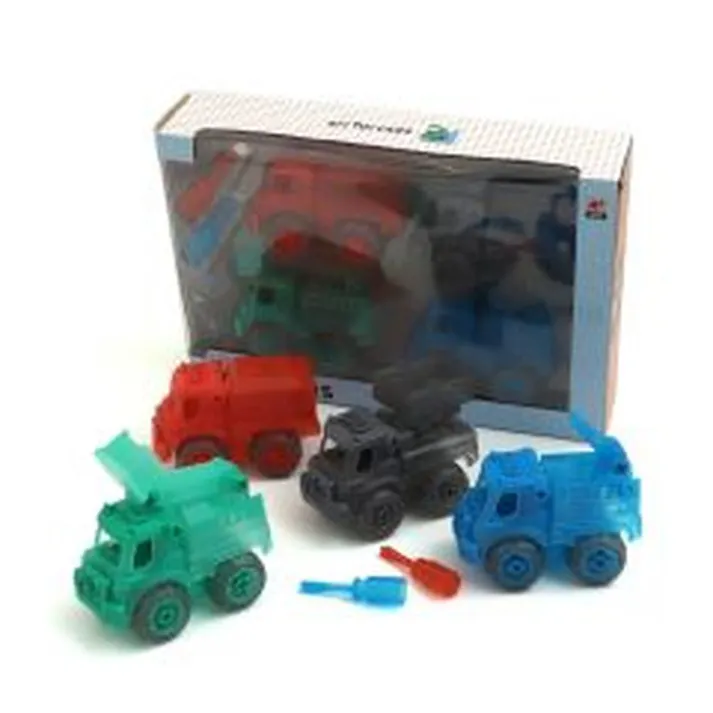F.O.インターナショナル 組み立ておもちゃ DIY TOY CARS 4点セット