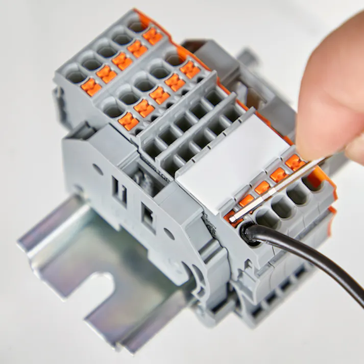 【CAINZ-DASH】トラスコ中山 スプリング式端子台3線式 3極 電線サイズ0.25~2.5 SPTB24A-3-3P【別送品】