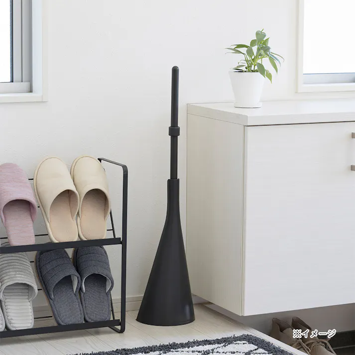 立てて収納できるチリトリ ブラック