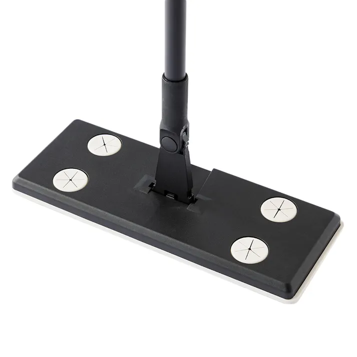 すき間が掃除しやすい フローリングワイパー ブラック